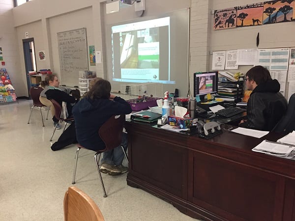 Teacher uses Excavate! social studies games with special education students